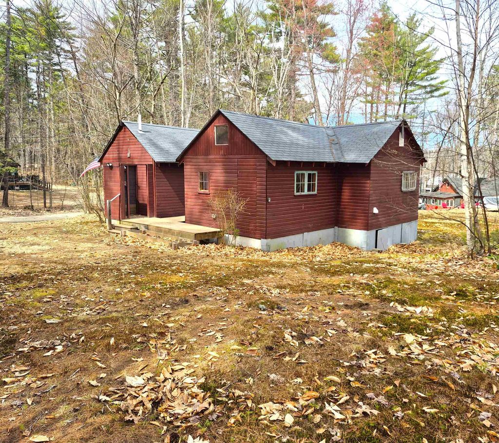 Photo of 27 Bragdon Farm Road, Wakefield, NH 03830 (MLS # 5085484)