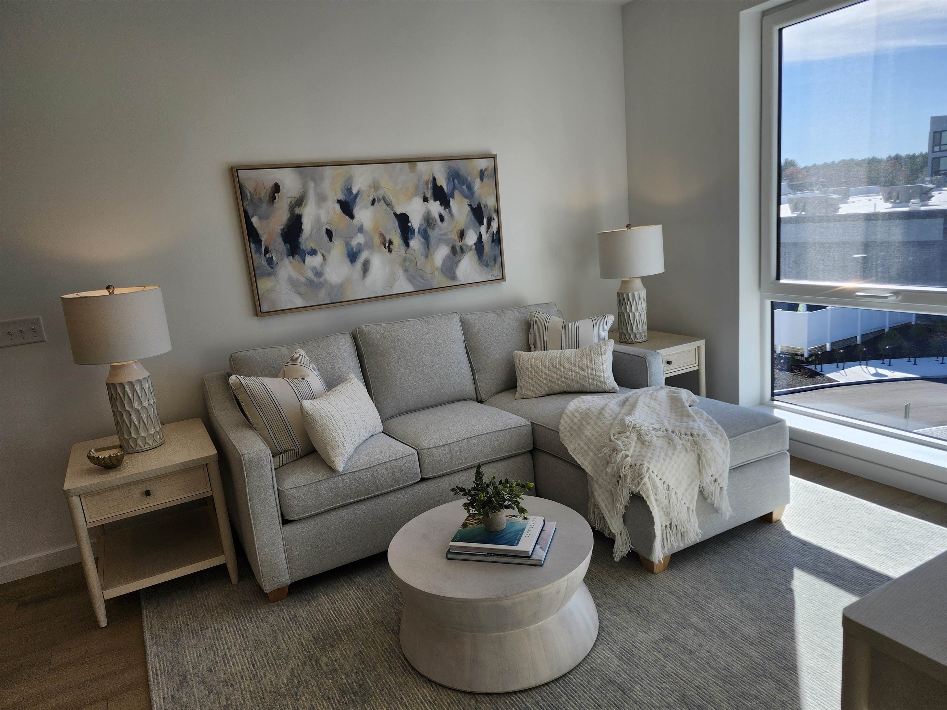 80 Constitution Avenue 328