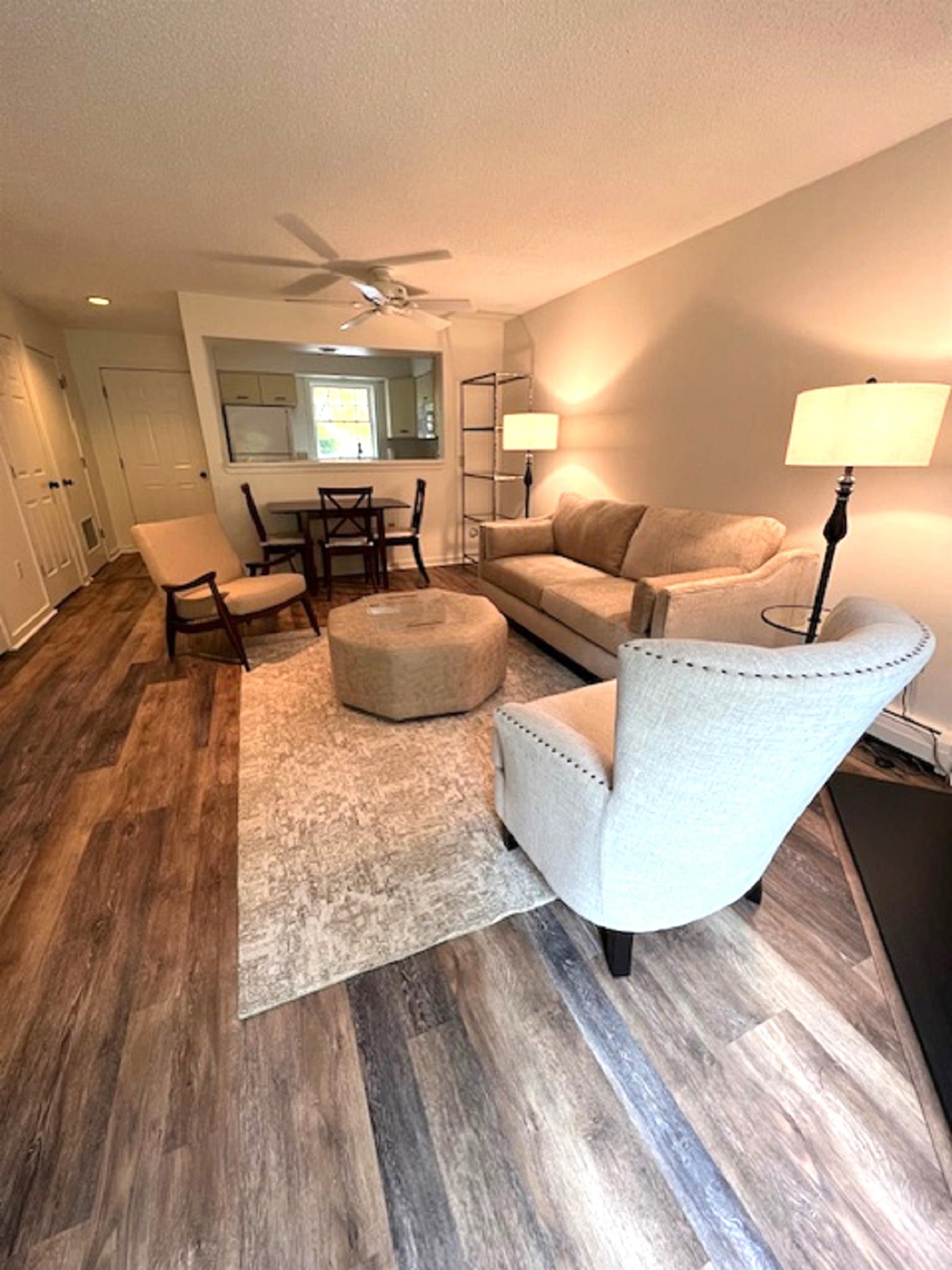 13803 Riverside Townhouses Road 03