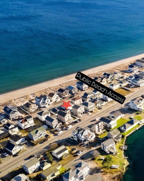 42 Commonwealth Avenue Salisbury MA 01952
