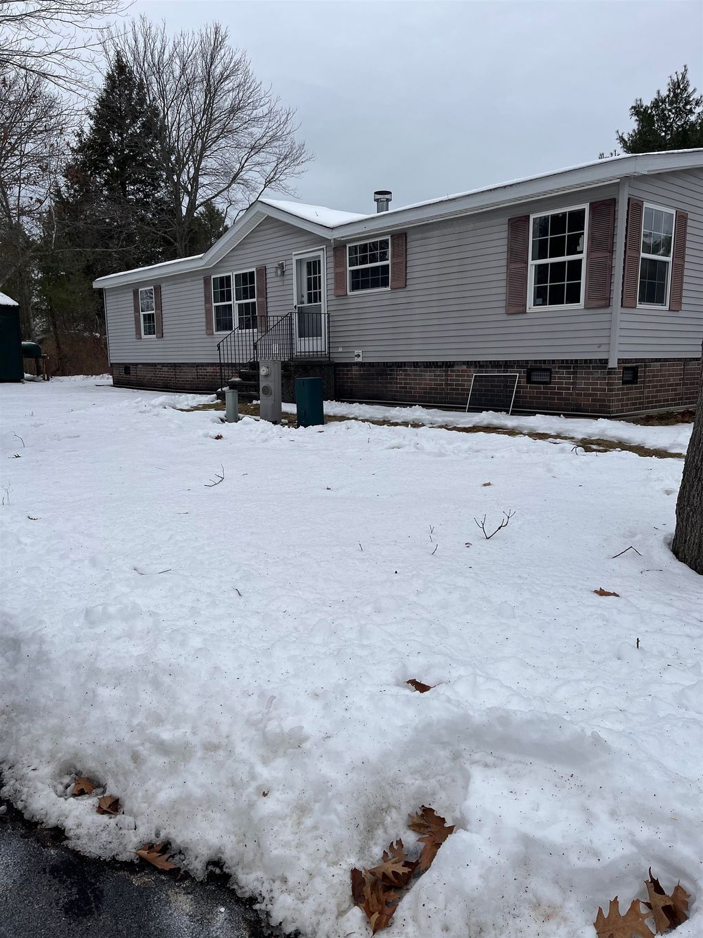 Photo of 13 South Cranberry Lane, Rochester, NH 03867 (MLS # 5072016)