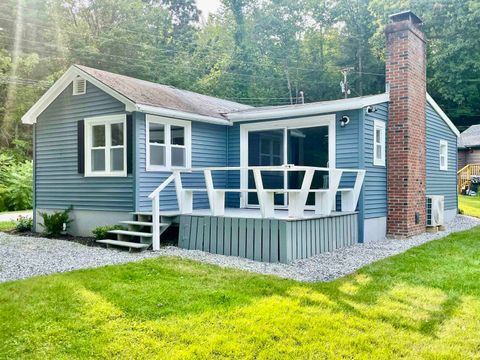 33 East Bluff Village Meredith NH 03253
