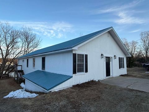 43 Watson Street Pittsfield NH 03263