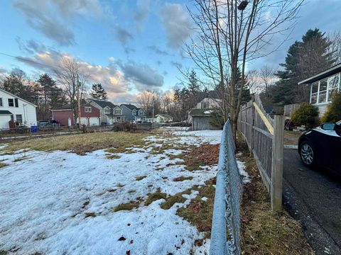 Dickey Street Manchester NH 03103