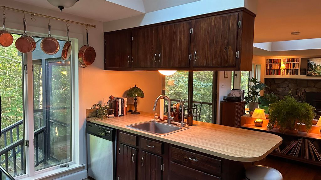 Photo of 31 Garrison Lane, Madbury, NH 03823 (MLS # 5063796)