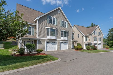 Photo of 8 Farnum Court #A, Hudson, NH 03051 (MLS # 5055698) Photo of 8 Farnum Court #A, Hudson, NH 03051 (MLS # 5055698)