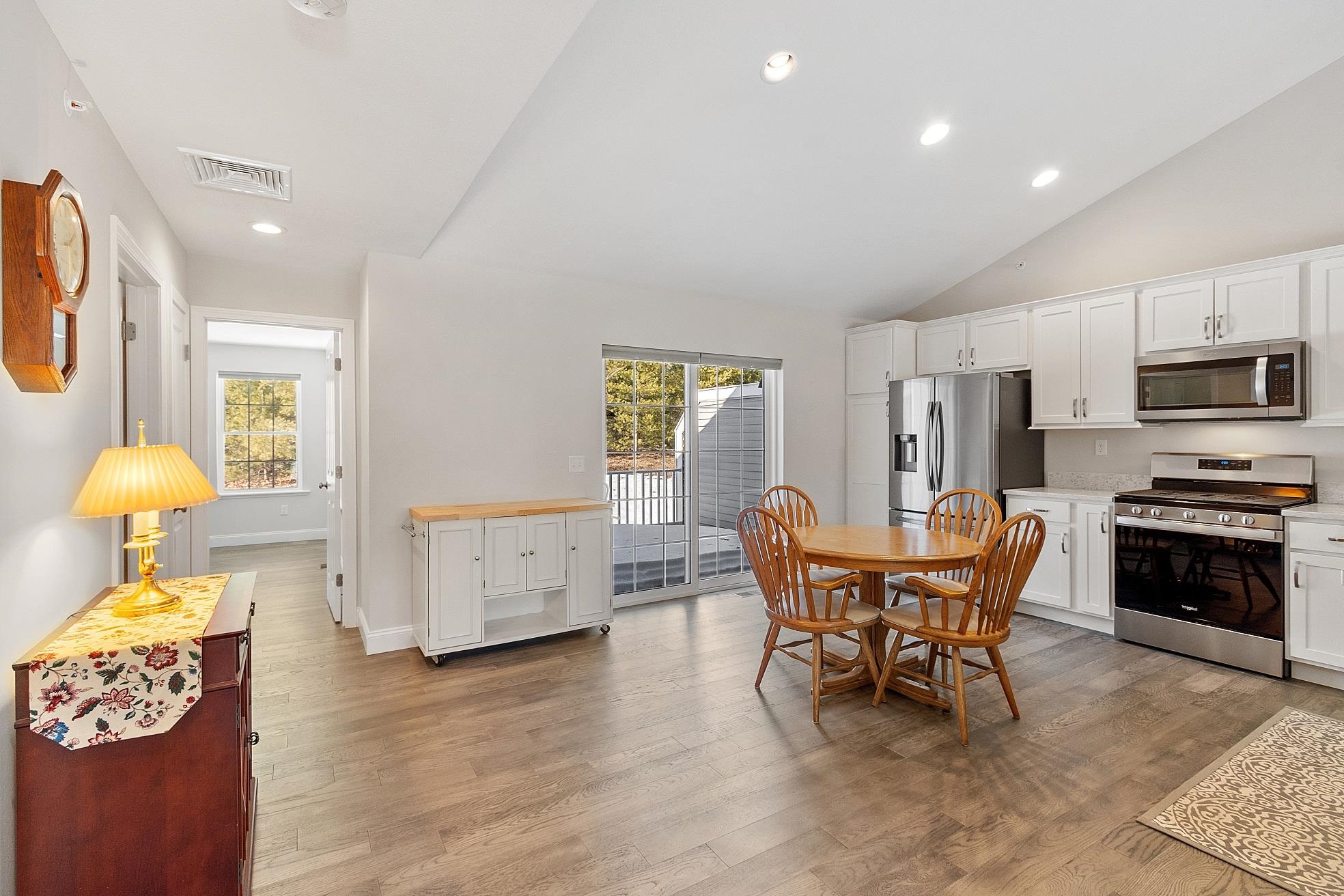 11 Springfield Drive 908C