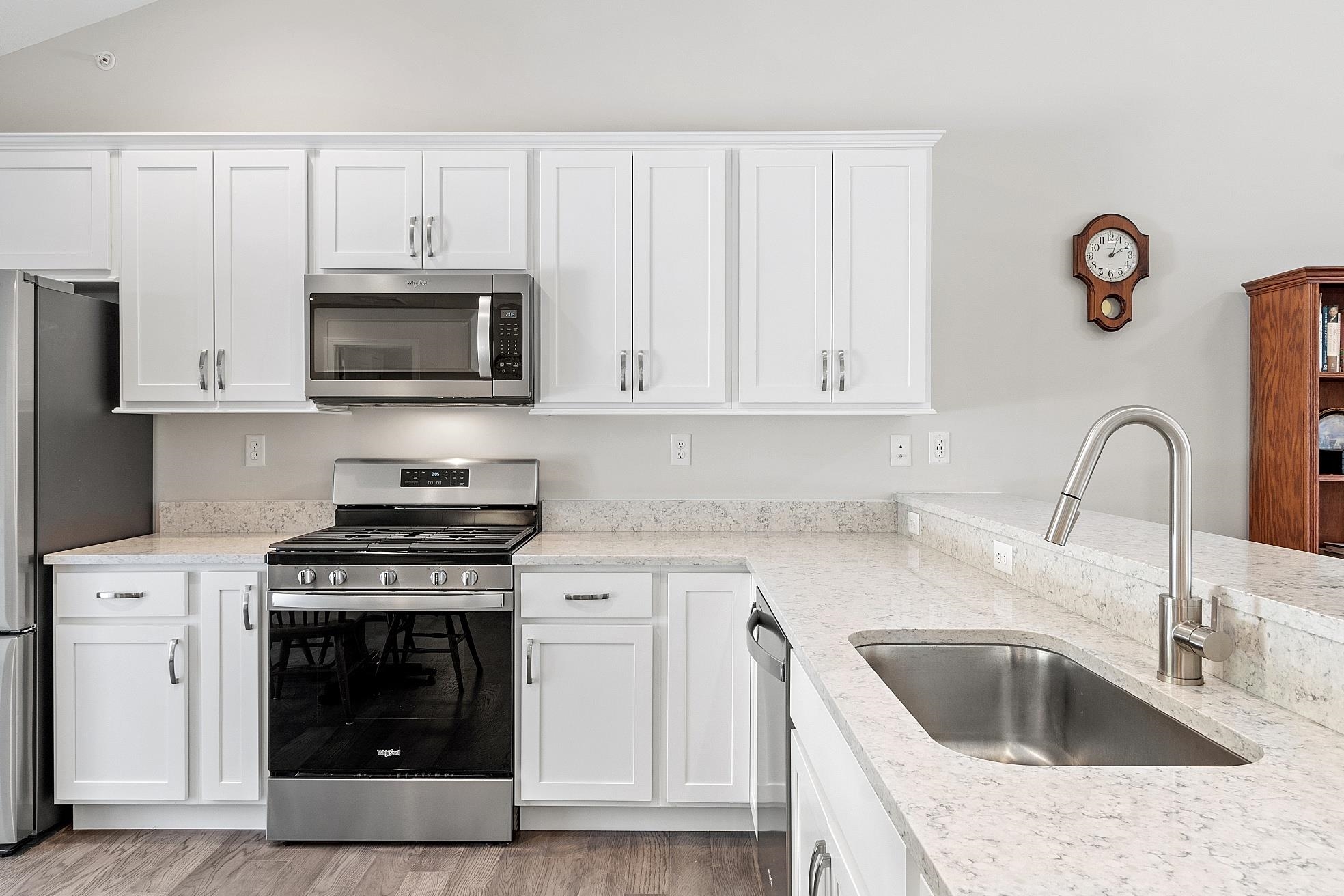 11 Springfield Drive 908C
