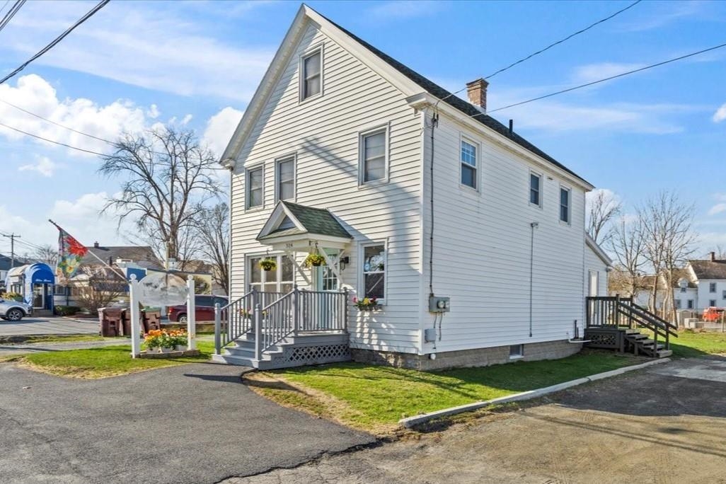 Photo 1 of 32 — 318 North Street, Bennington, VT 05201
