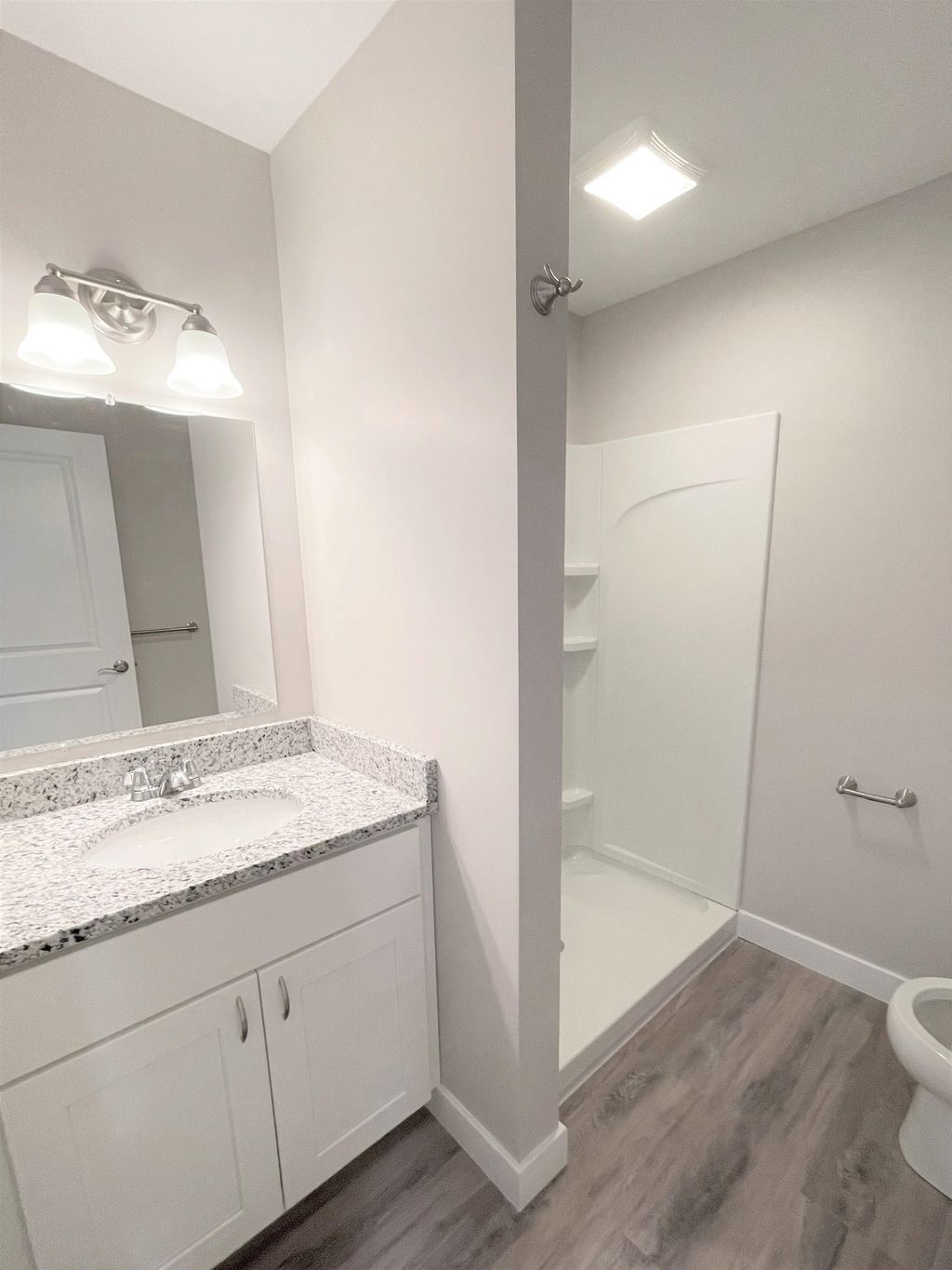 Photo of 62 Lowell Street #5, Manchester, NH 03101 (MLS # 5070005)