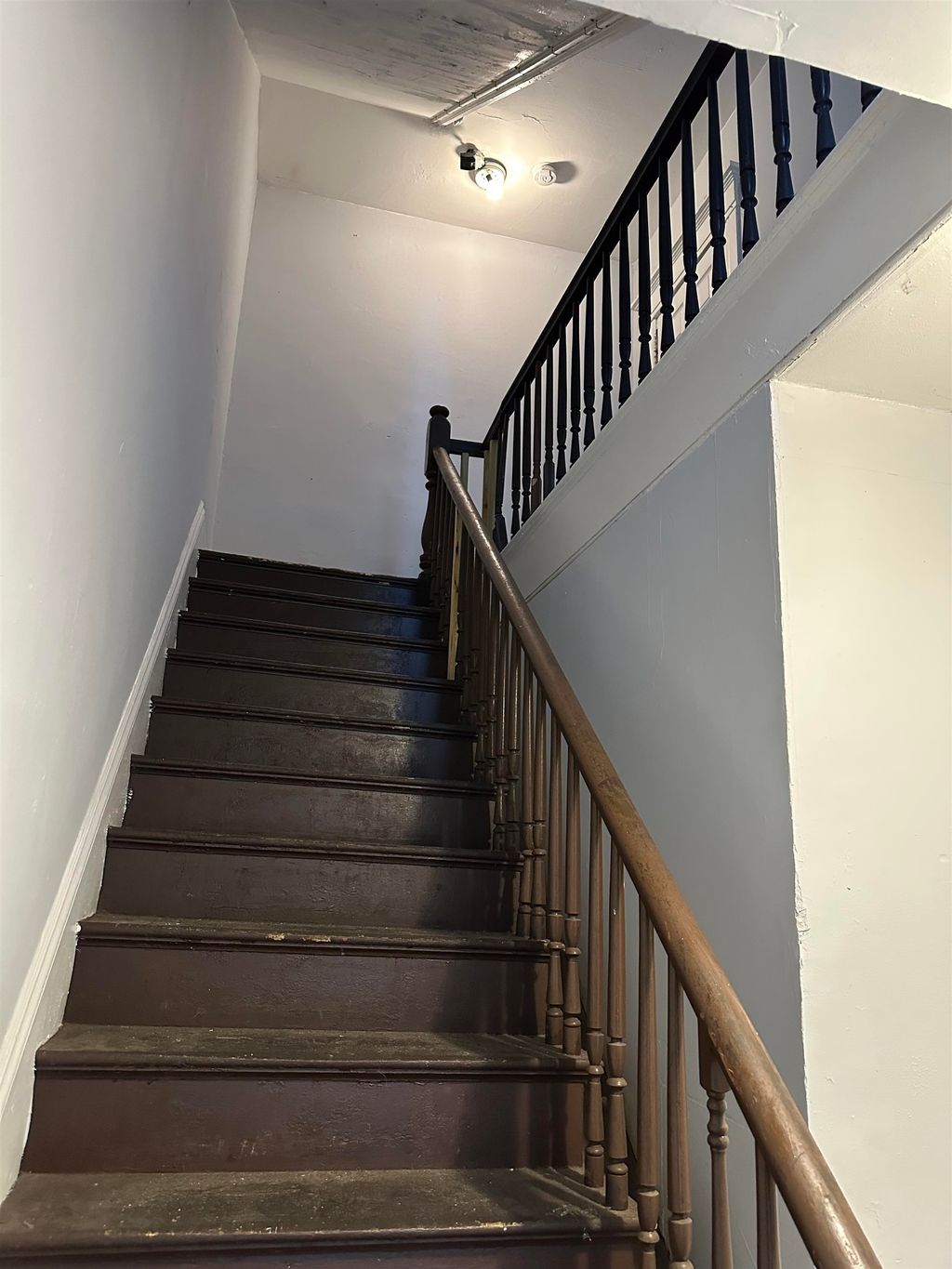 Photo of 328 Cedar Street, Manchester, NH 03103 (MLS # 5066819)