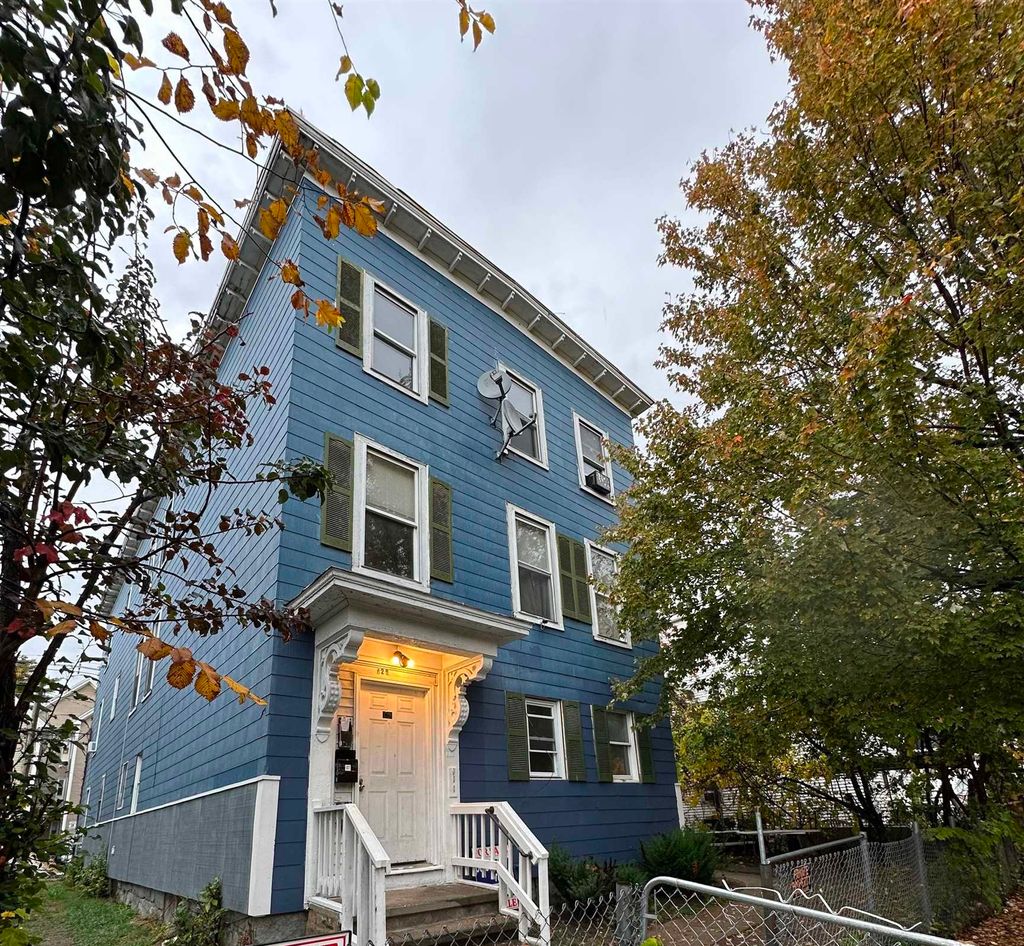 Photo of 328 Cedar Street, Manchester, NH 03103 (MLS # 5066819)