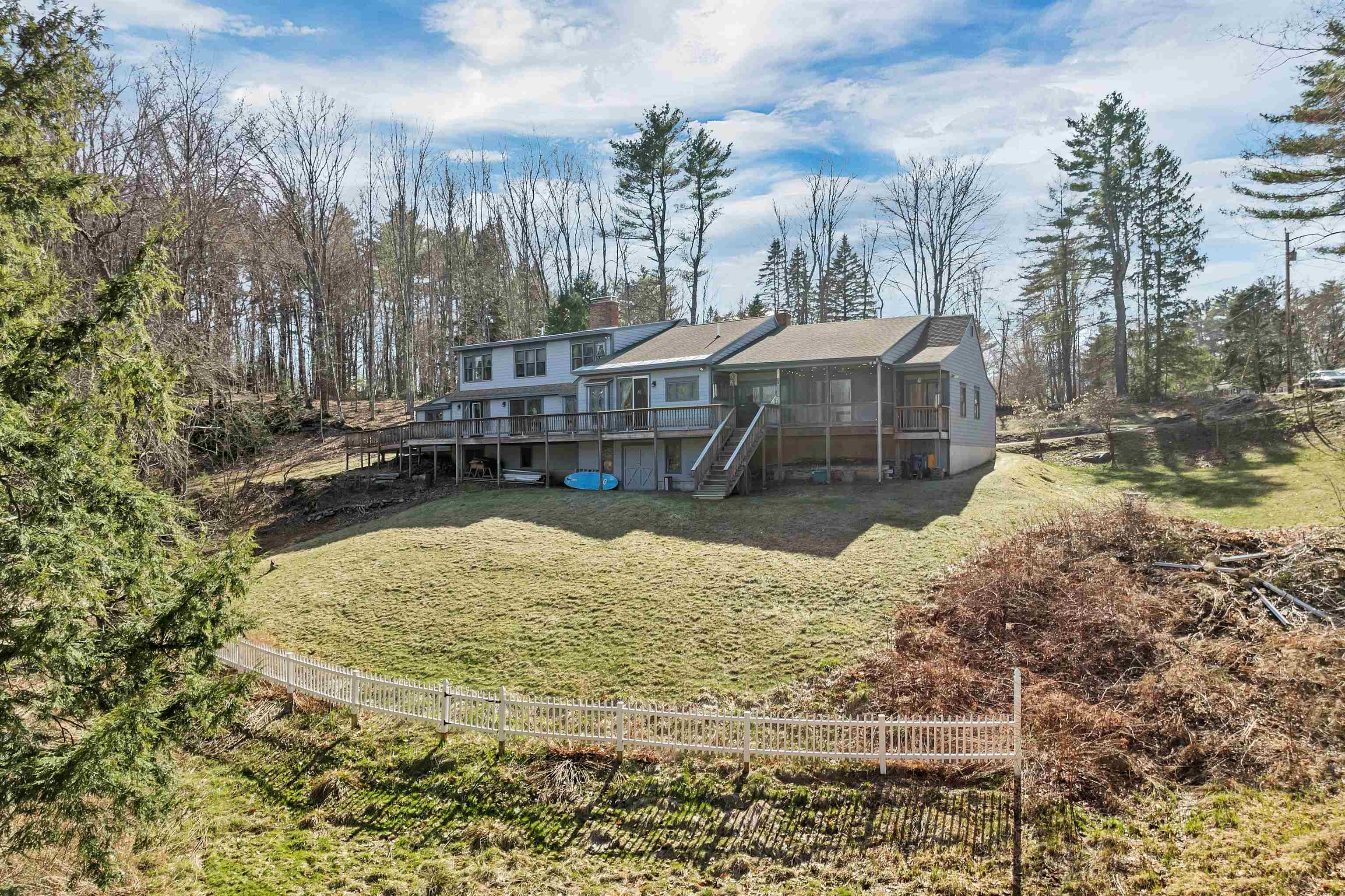 411 East Meadow Lane