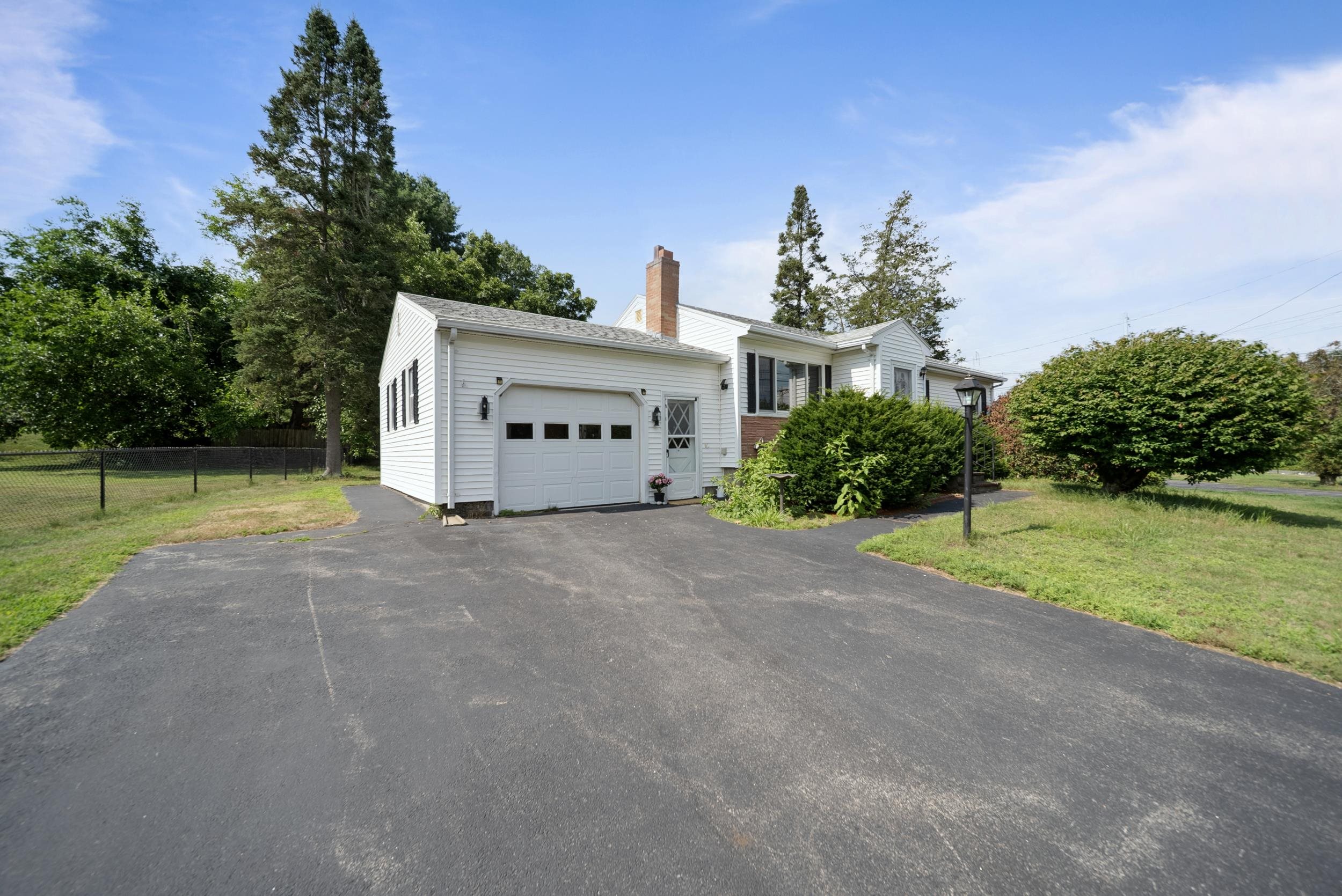 4 Barron Avenue