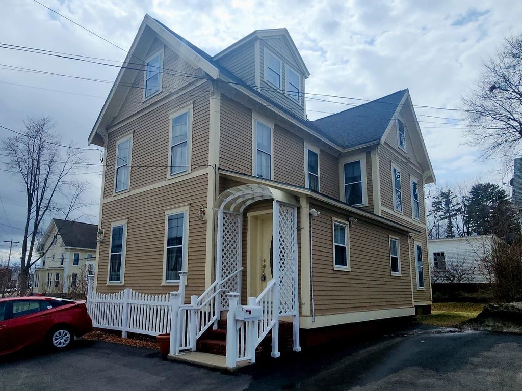 Photo of 2 S Spring Street, Concord, NH 03301 (MLS # 5082151)