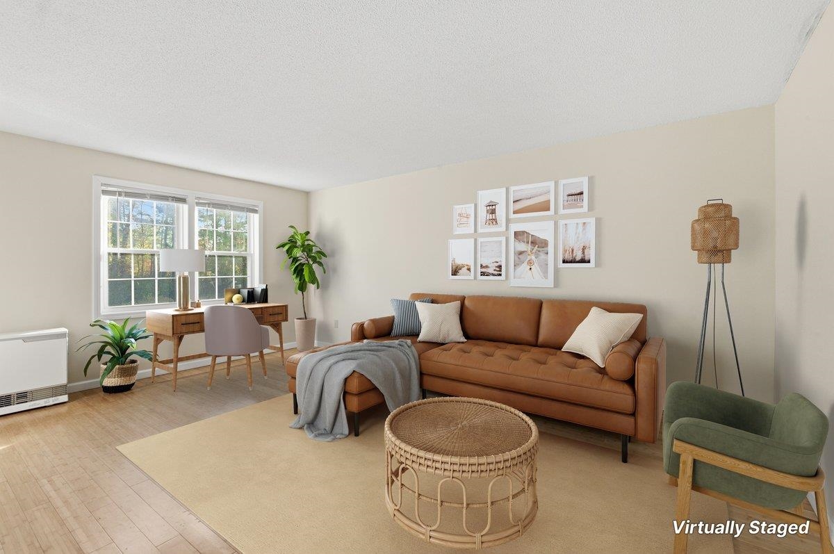 96 Twin Oaks Terrace