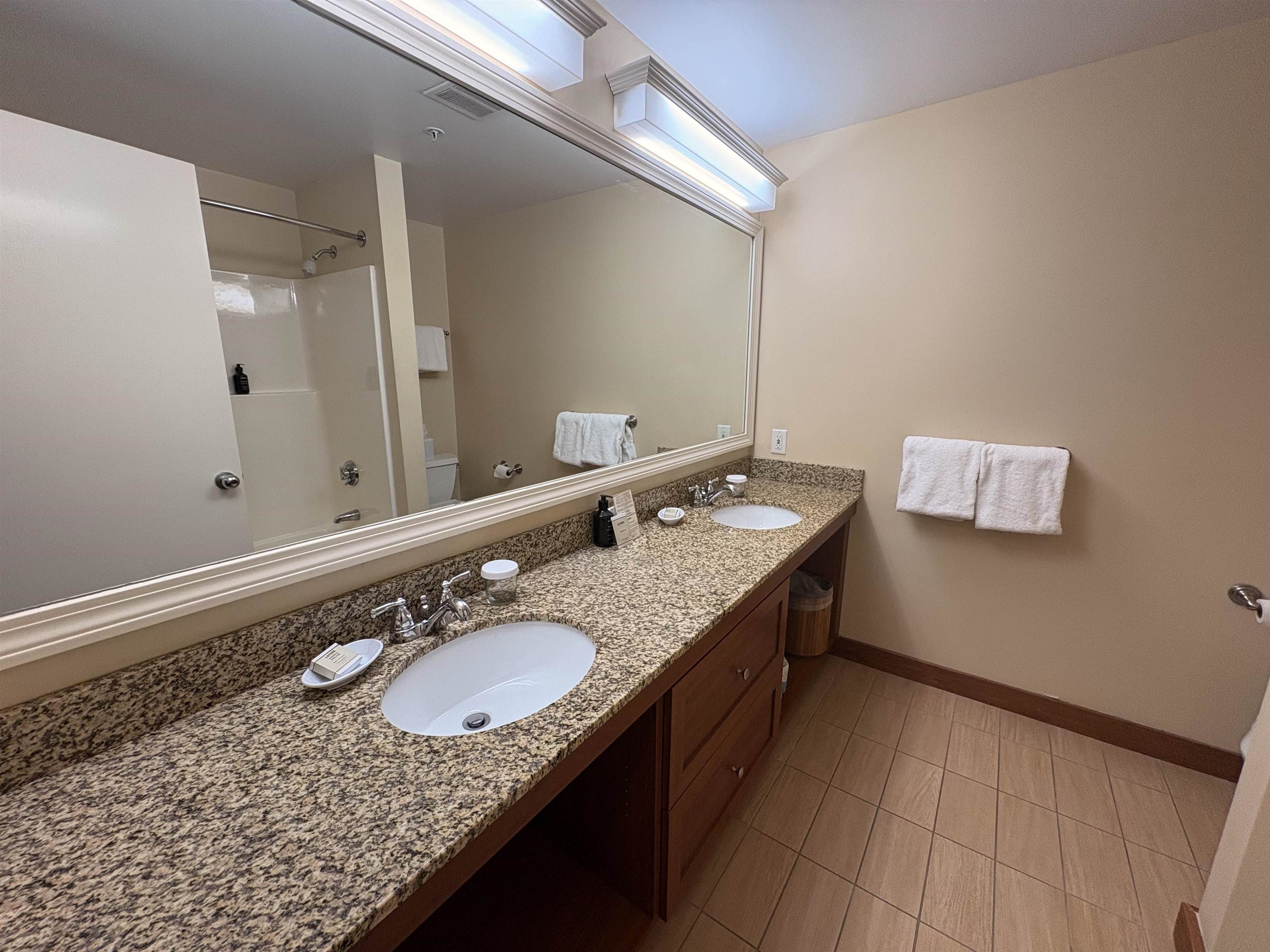 313 Qtr.1, 89 Grand Summit Way