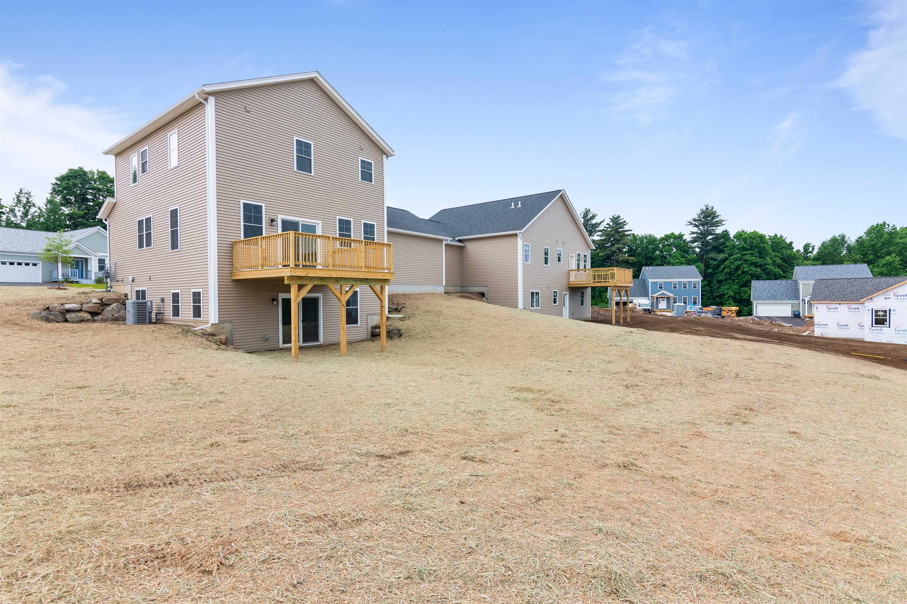 16R Dogwood Circle 16R Gray