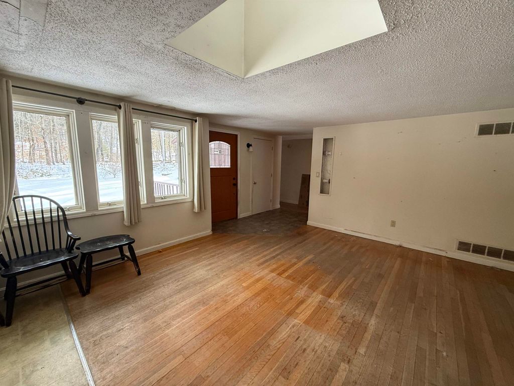 Photo of 256 Middle Branch Road, New Boston, NH 03070 (MLS # 5075575)