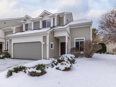 35 Hummingbird Lane South Burlington VT 05403