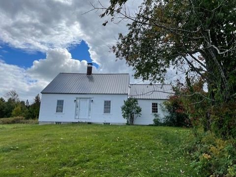 997 King Hill Road New London NH 03257