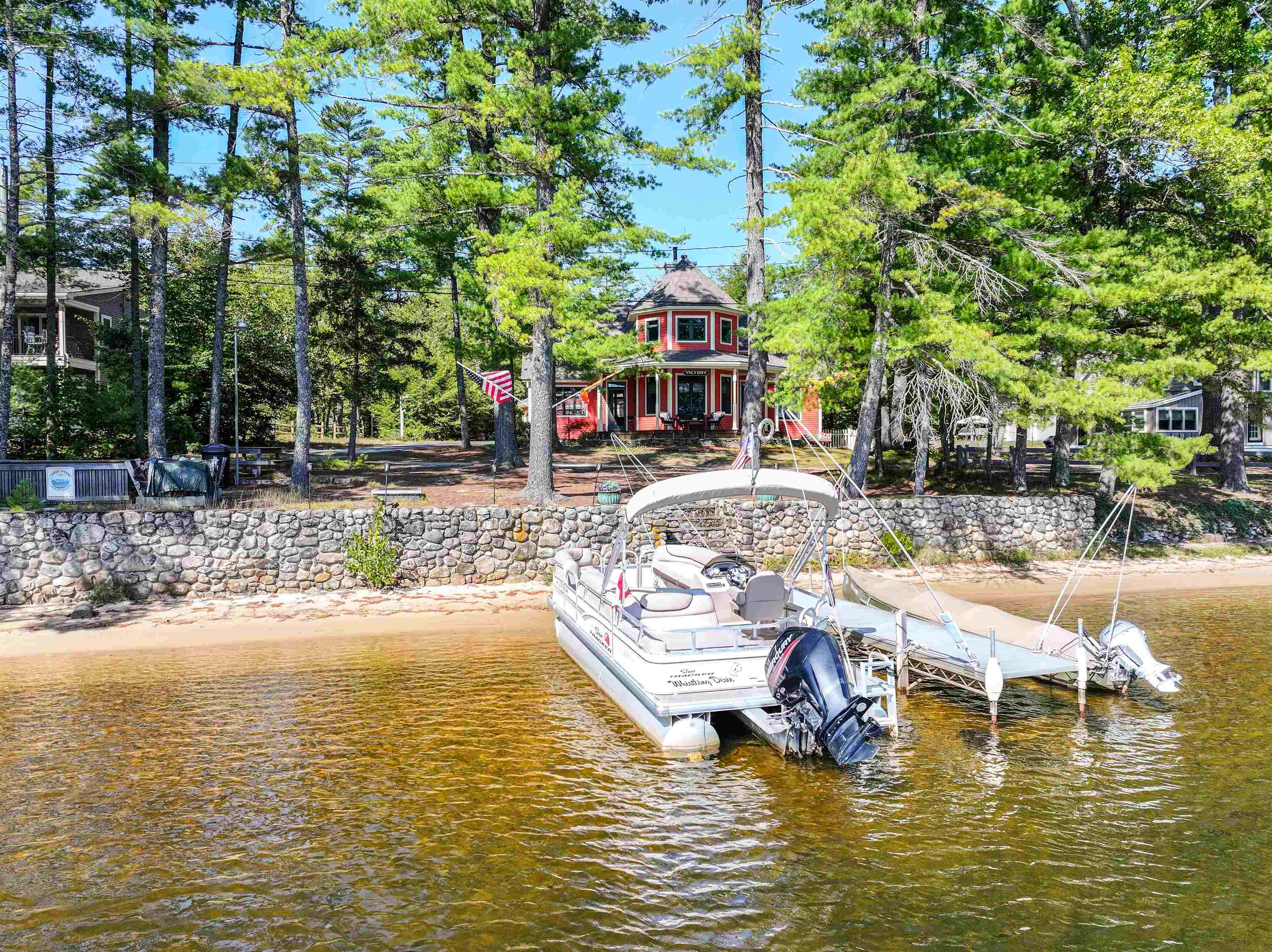 59 Lakeside Drive