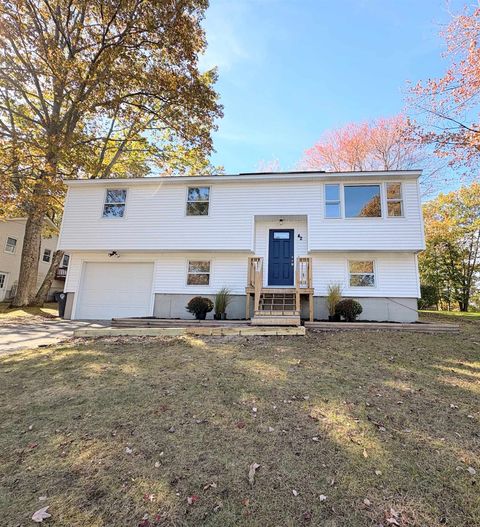 42 Woodfield Street Nashua NH 03062
