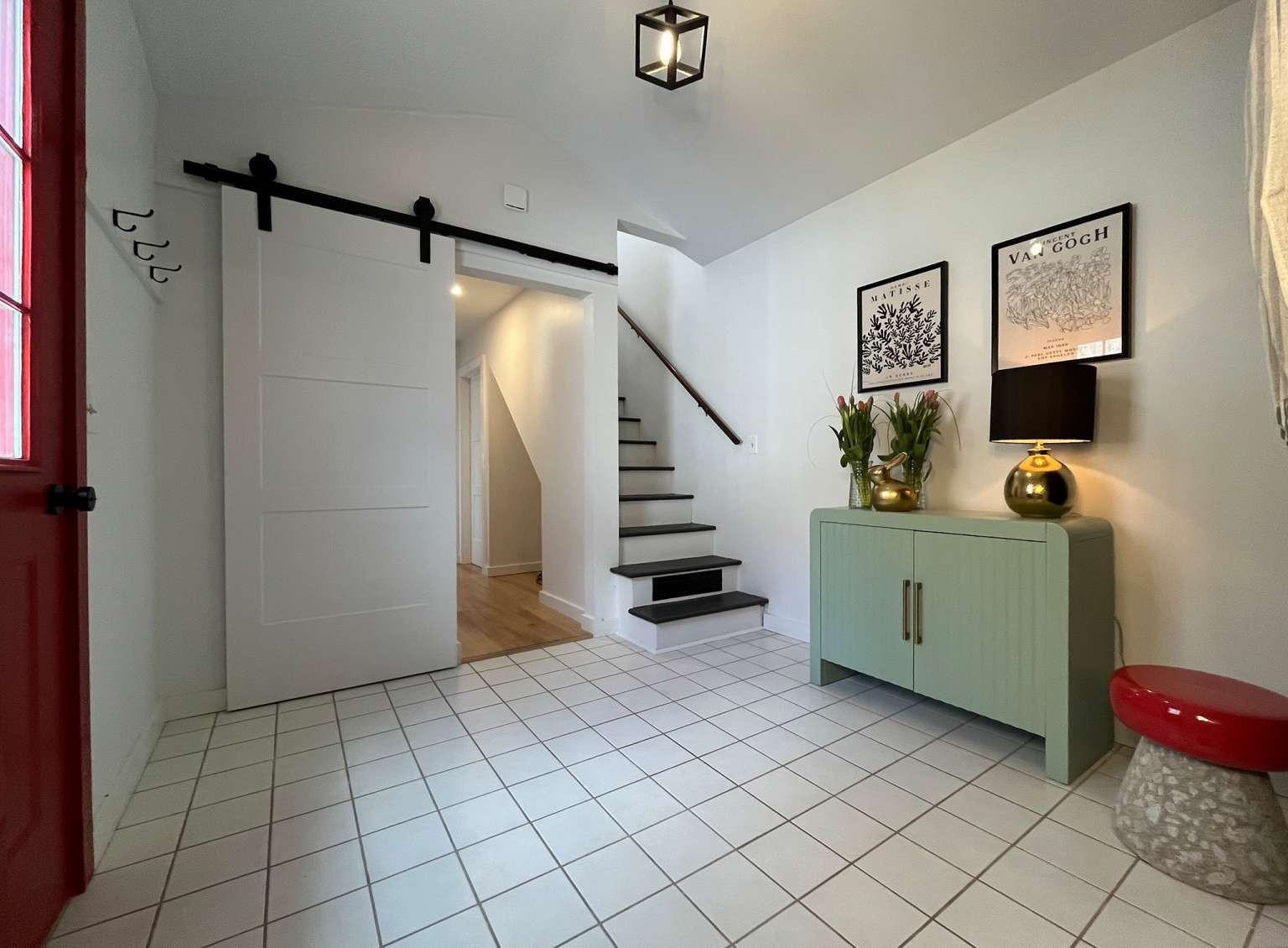 996 Lincoln Hill Road