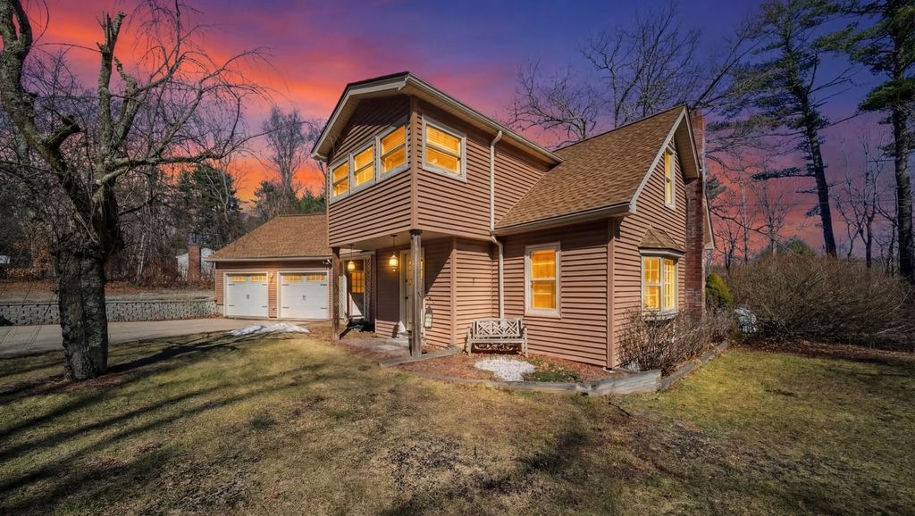 Photo of 66 Old Derry Road, Londonderry, NH 03053 (MLS # 5085907)