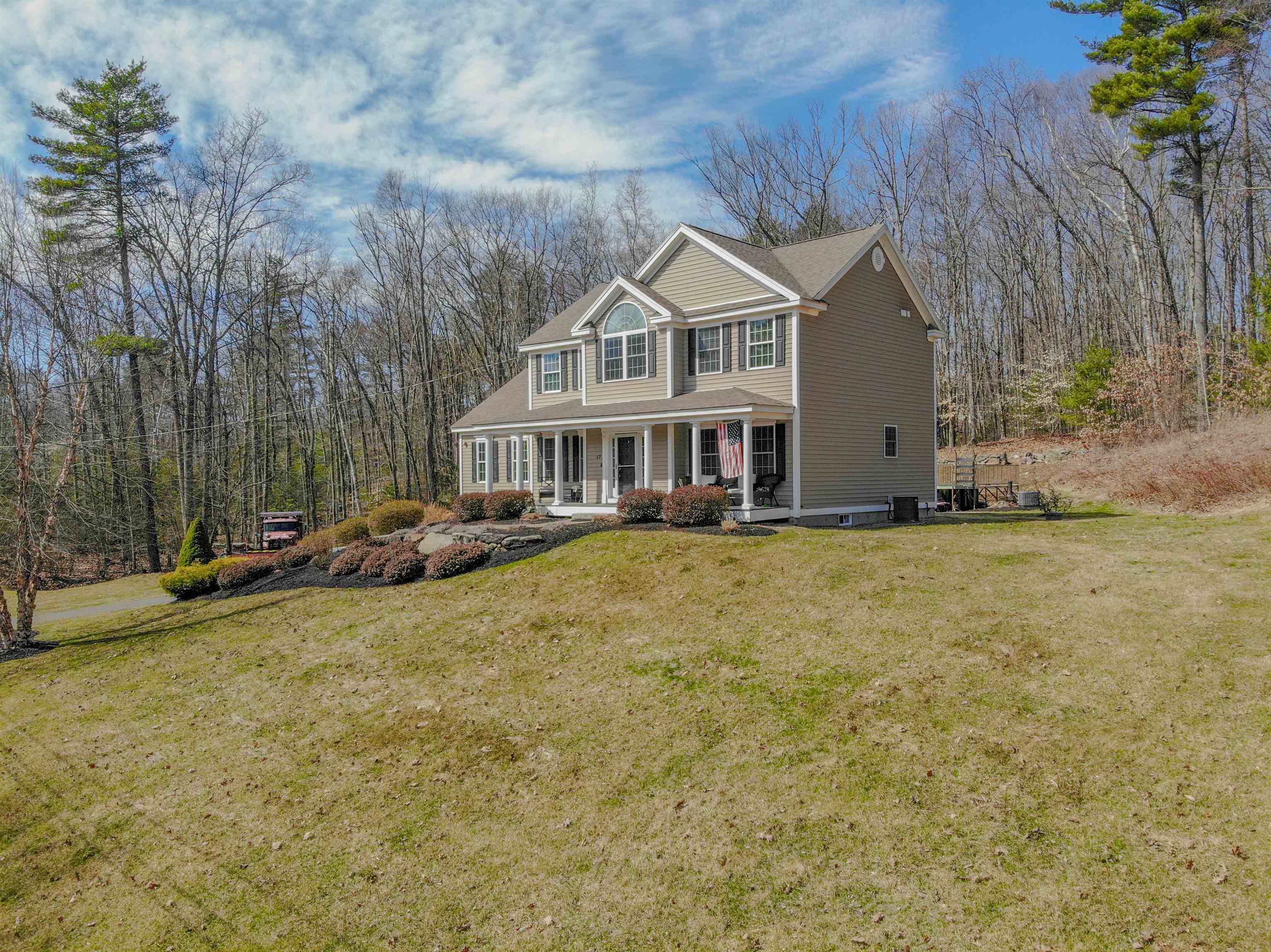 17 Williams Path