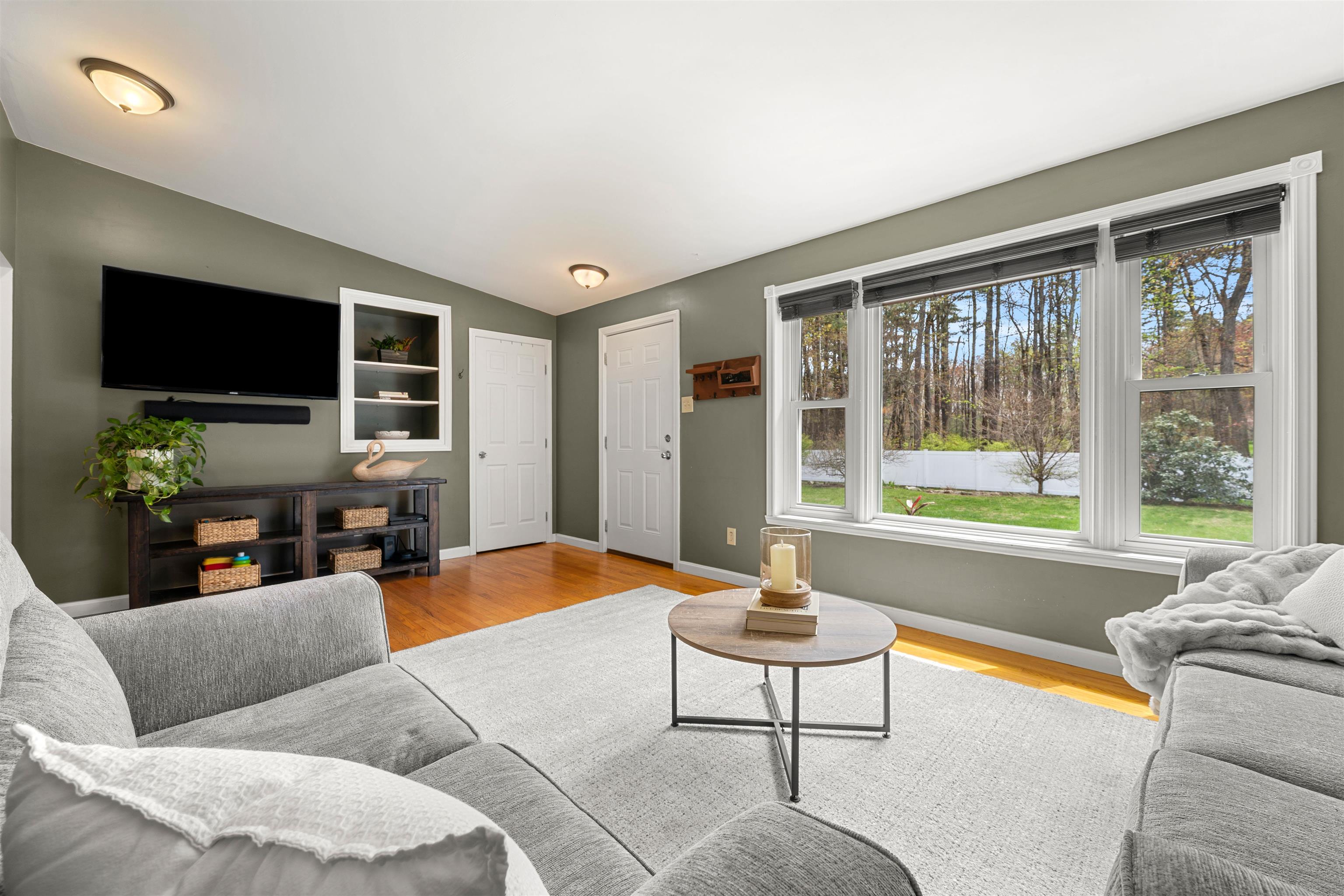 152 Dracut Road