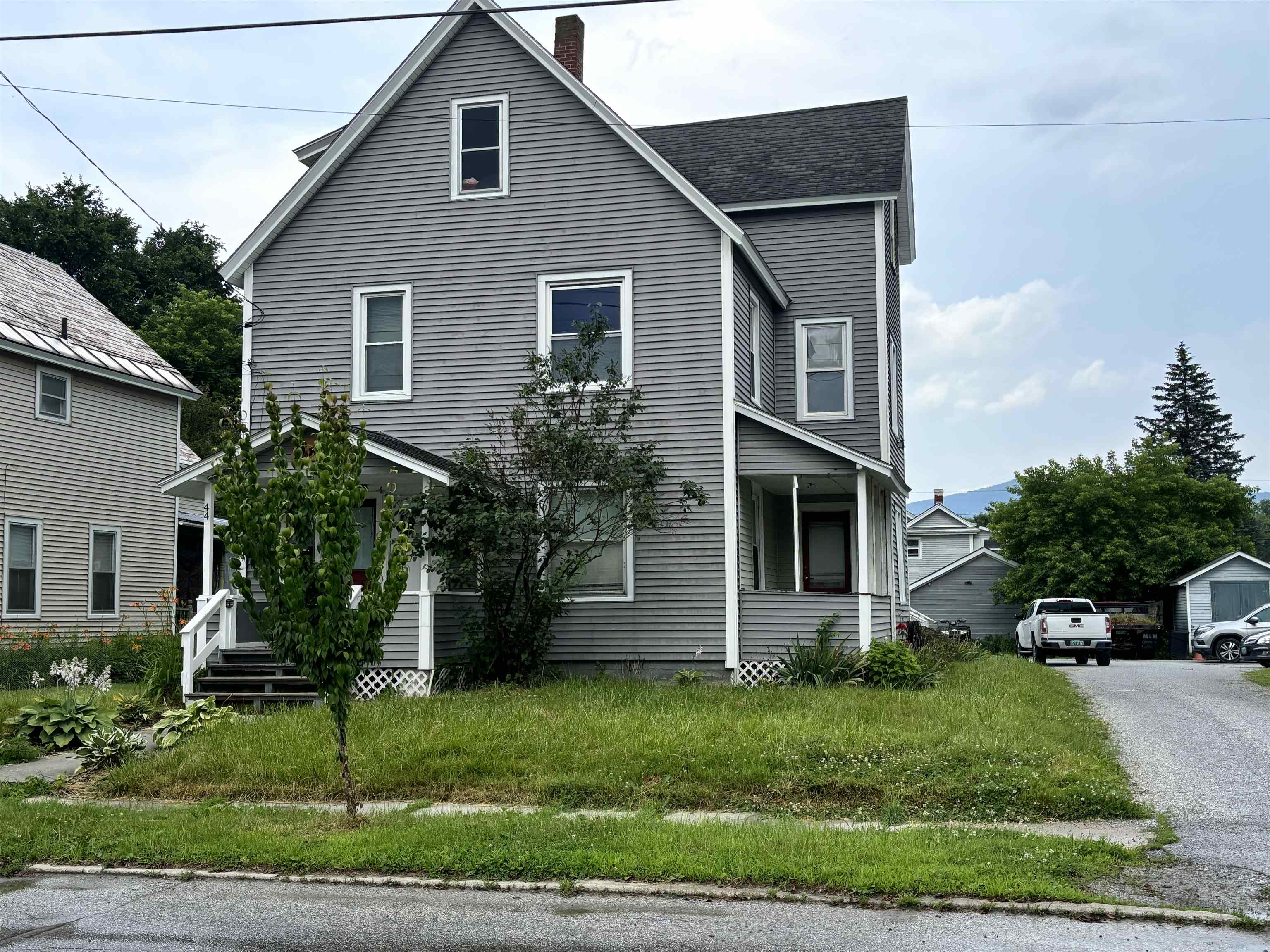 44 Cleveland Avenue
