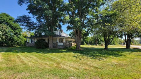 Photo of 271 Weirs Road, Gilford, NH 03249 (MLS # 5037948)