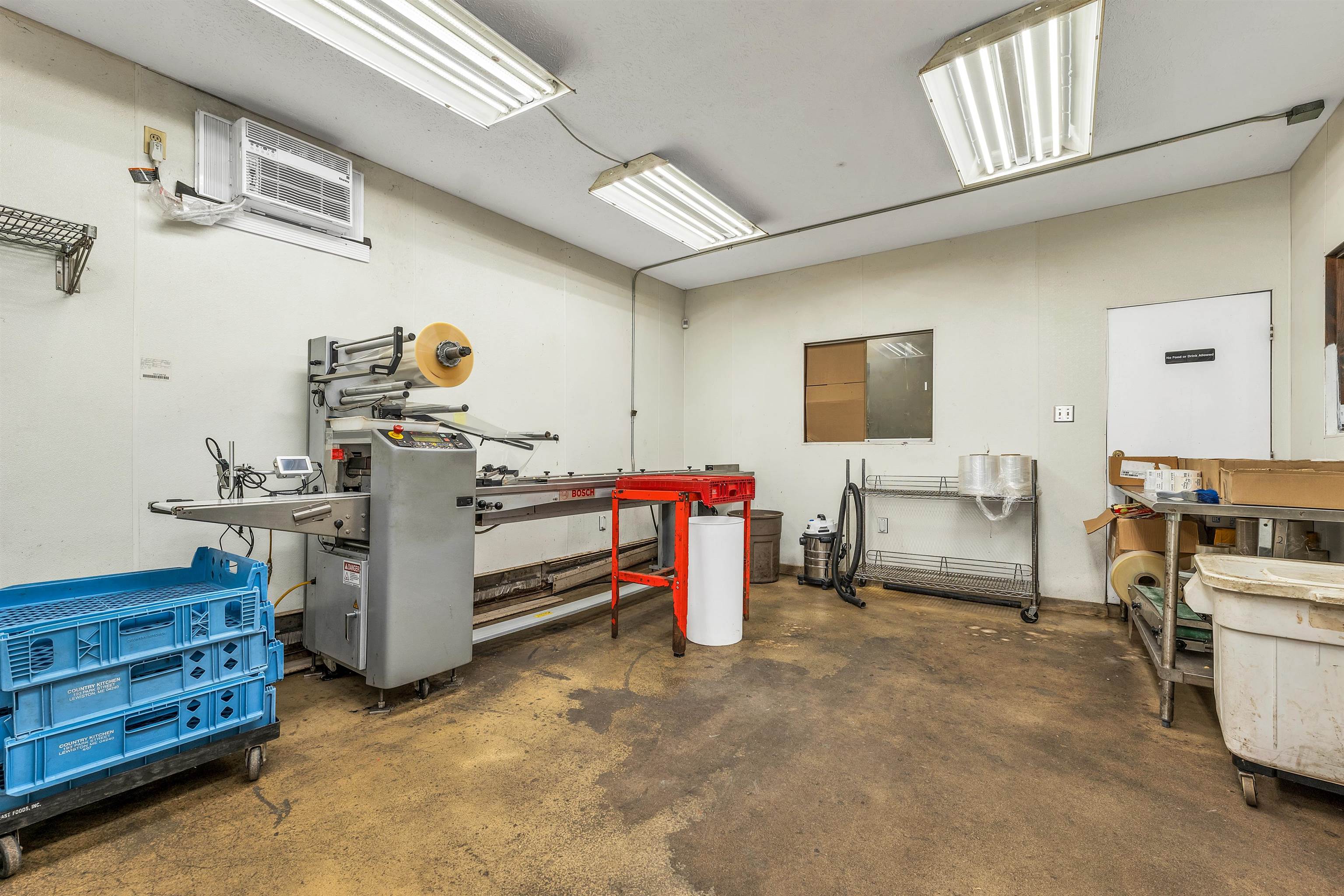 Derry, New Hampshire 03038, United States, ,Commercial,Active,195451