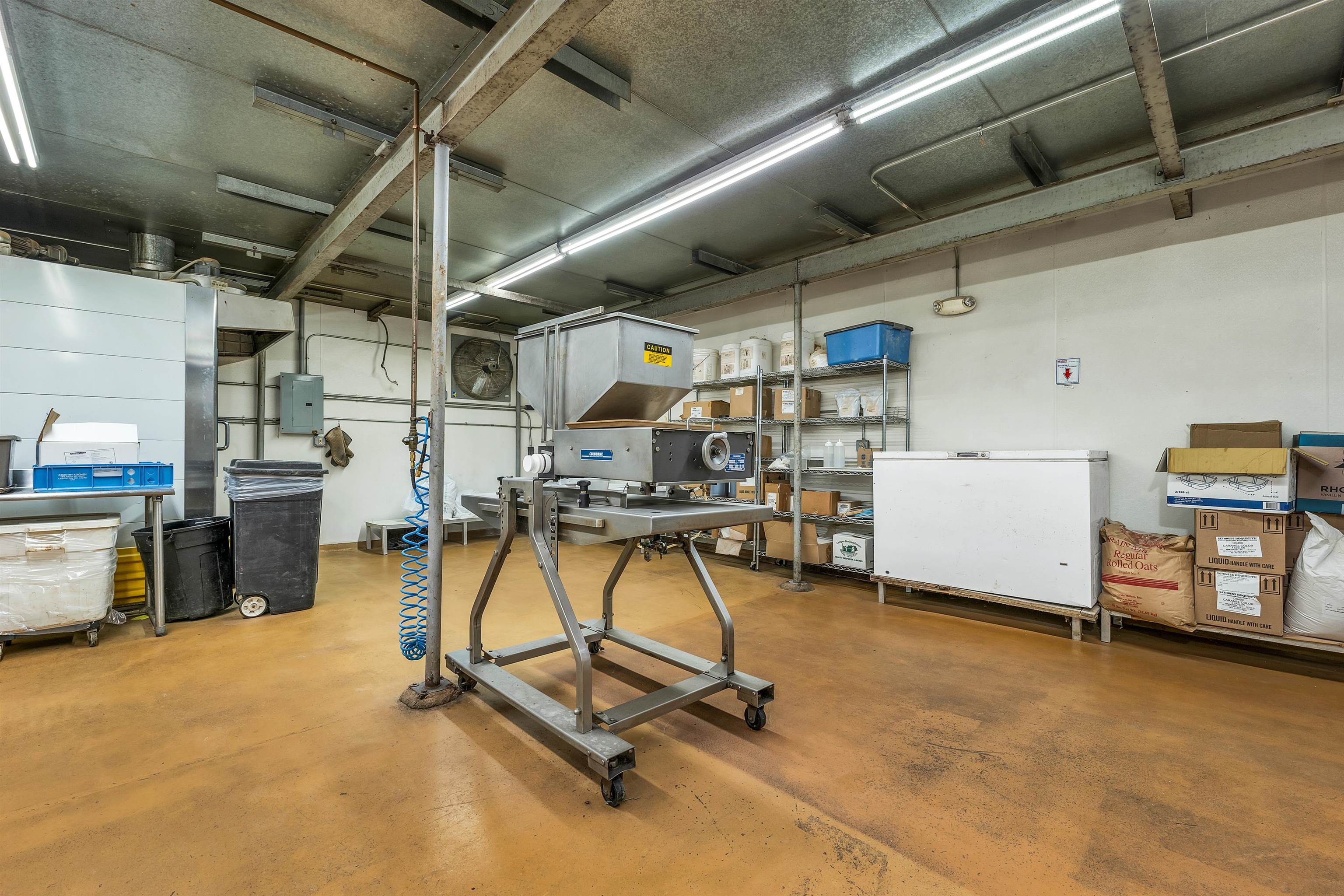 Derry, New Hampshire 03038, United States, ,Commercial,Active,195451