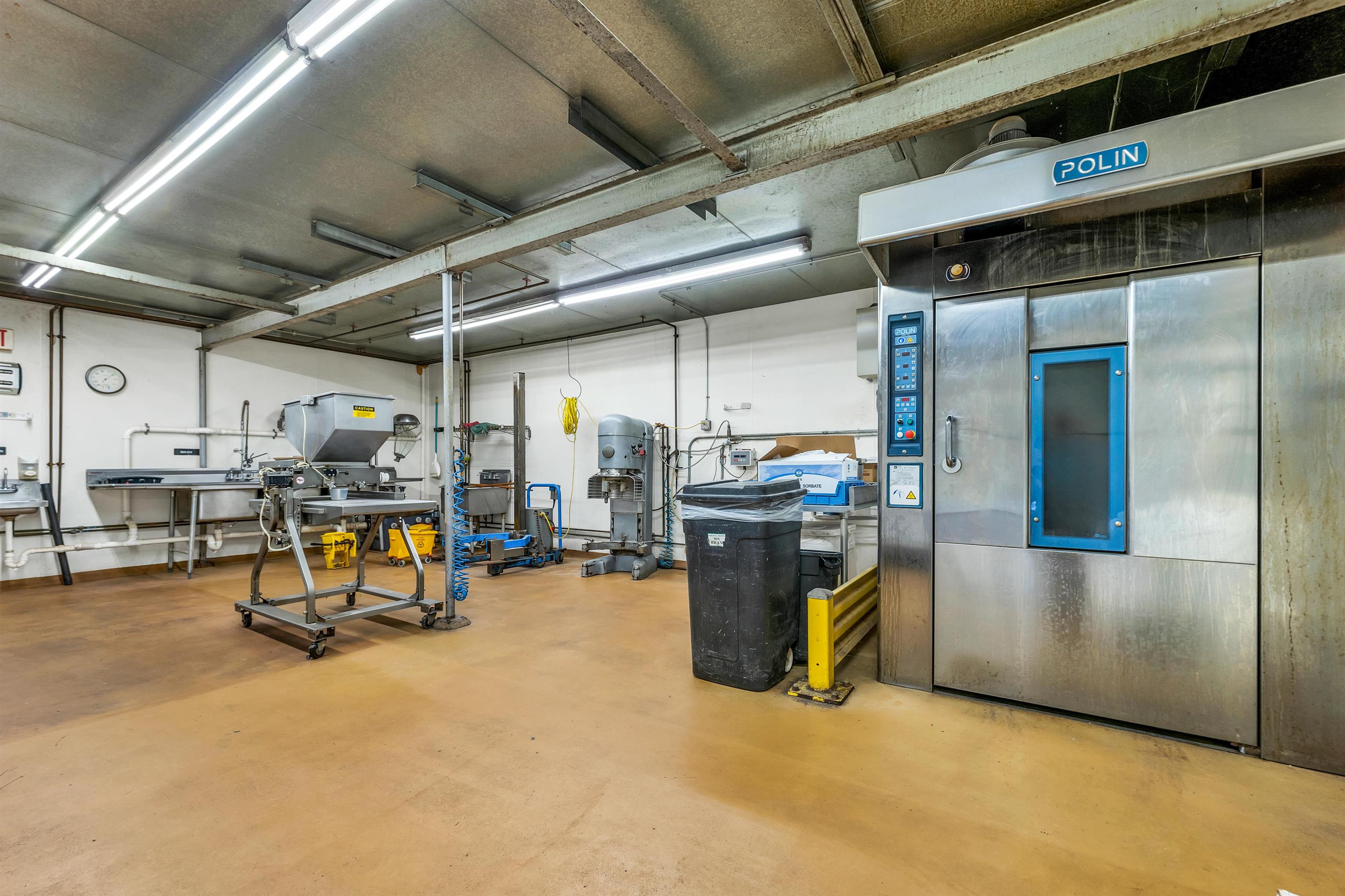 Derry, New Hampshire 03038, United States, ,Commercial,Active,195451