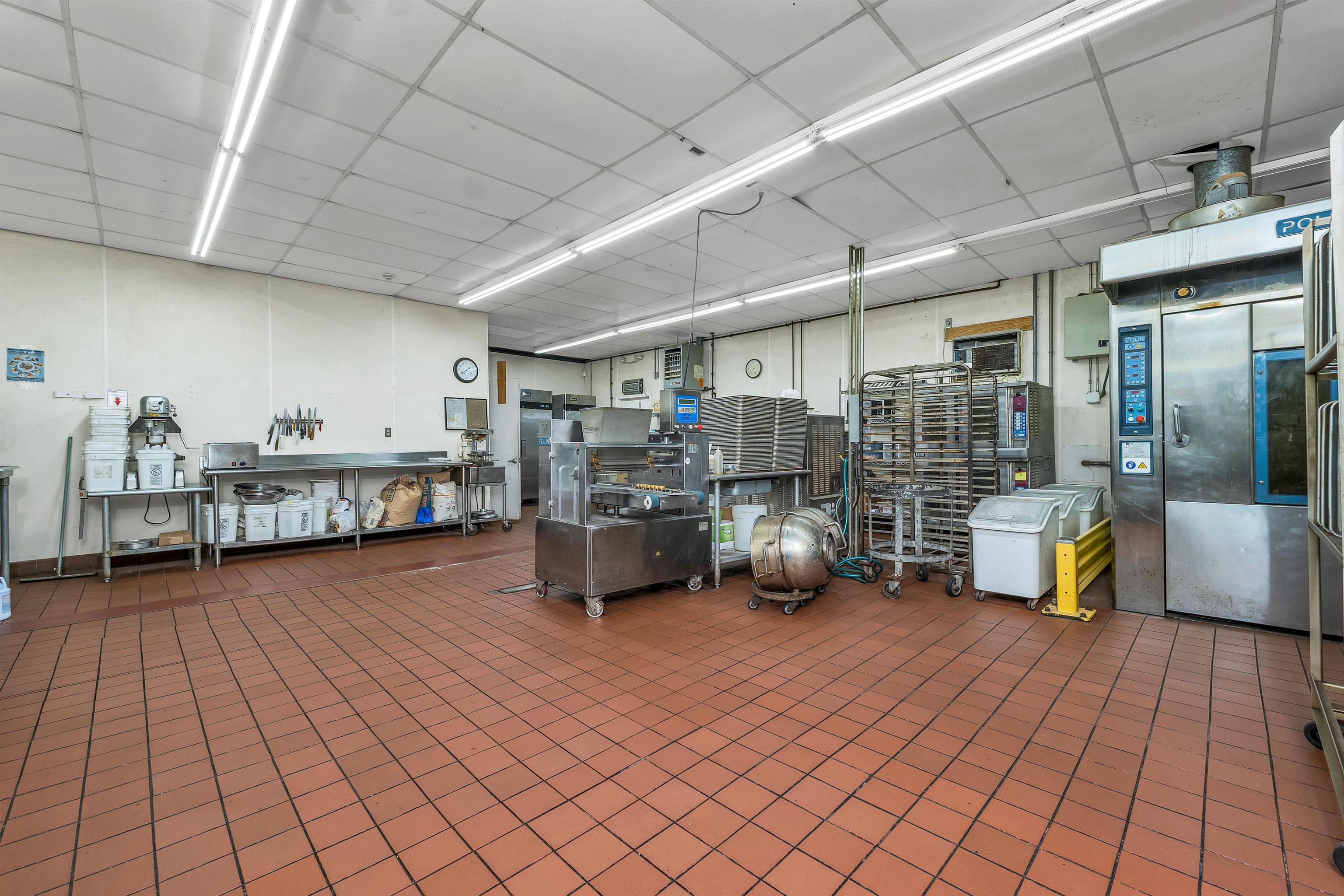 Derry, New Hampshire 03038, United States, ,Commercial,Active,195451