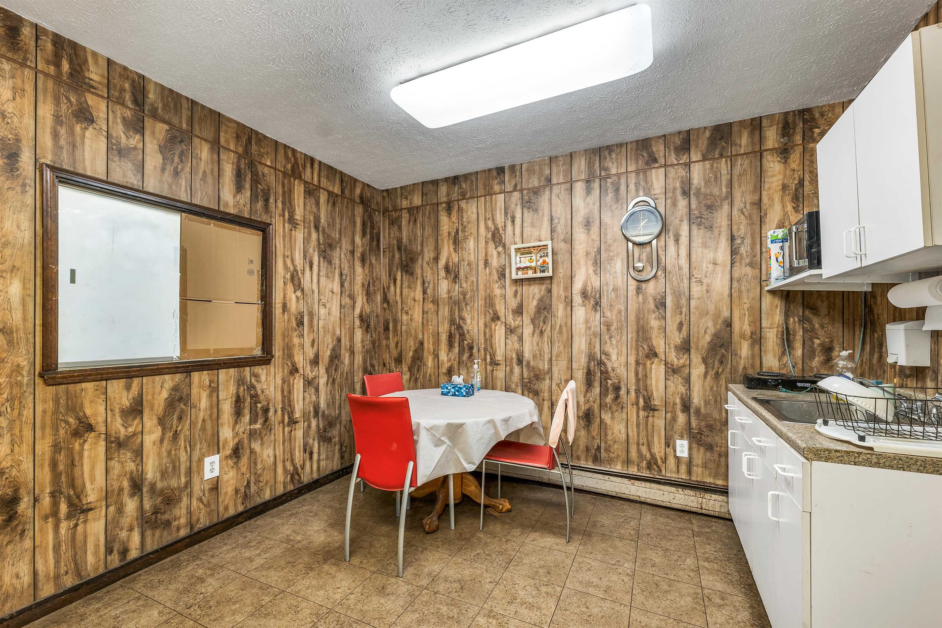 Derry, New Hampshire 03038, United States, ,Commercial,Active,195451