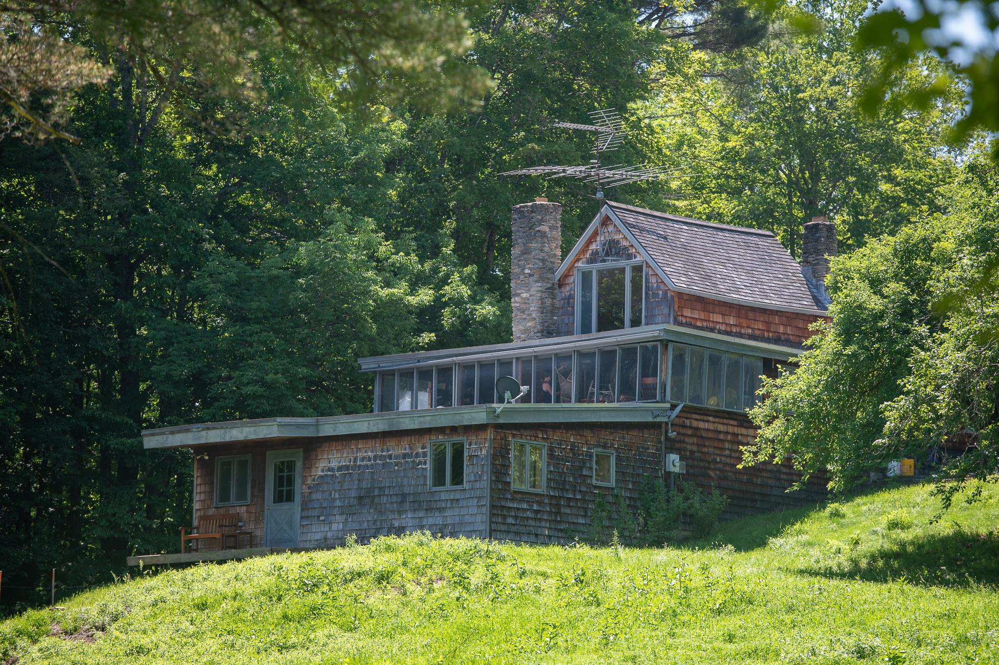Londonderry, Vermont 05155, United States, 3 Bedrooms Bedrooms, ,2 BathroomsBathrooms,Residential,Active,158741