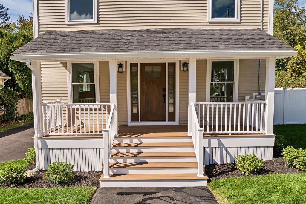Photo of 60 Horne Street, Dover, NH 03820 (MLS # 5062865)