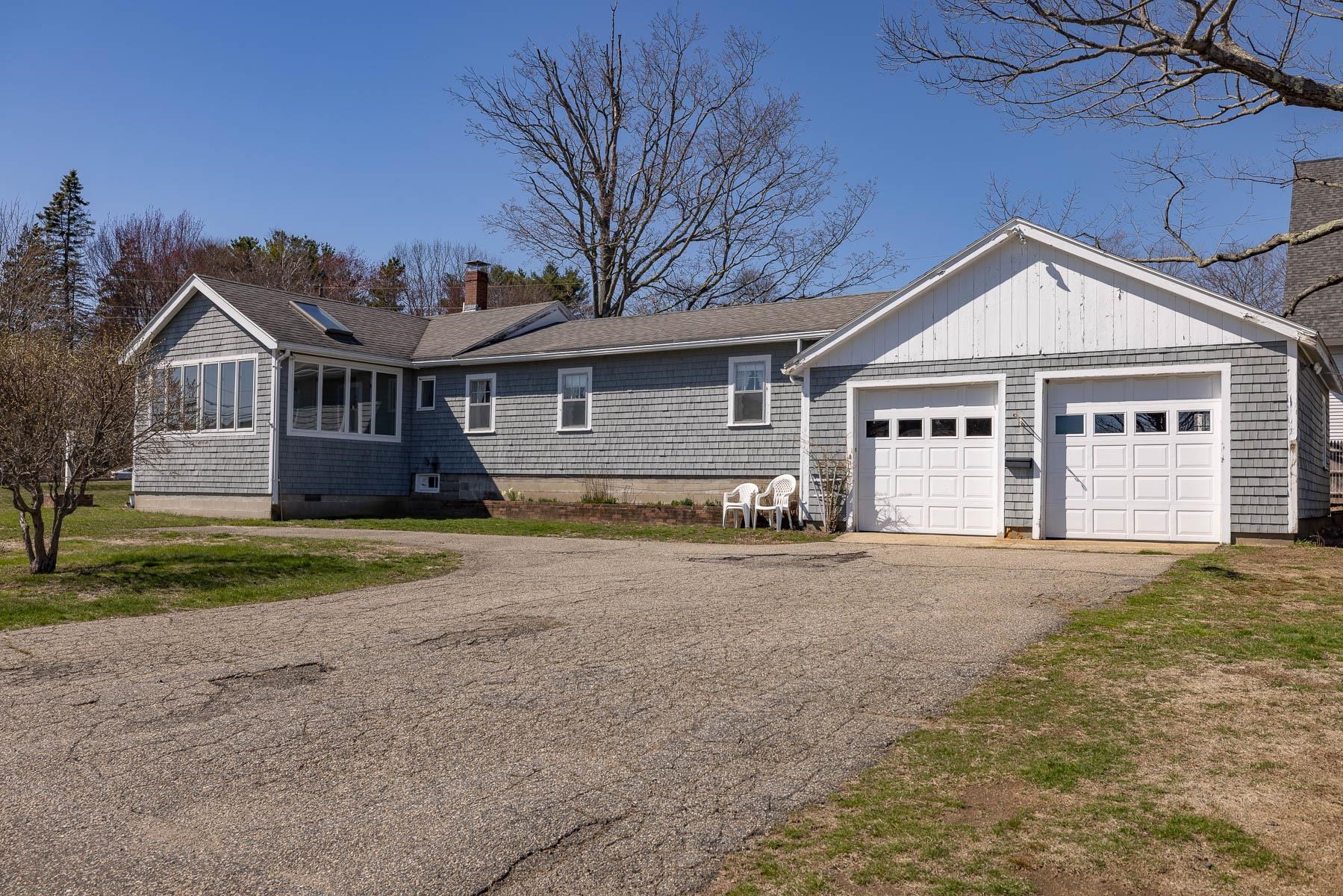 409 Lafayette Road