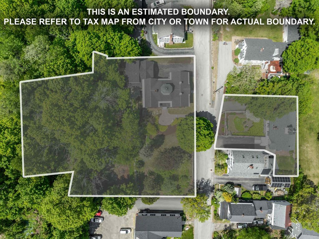 Photo of 1112 Highland Street, Meredith, NH 03253 (MLS # 5088171)