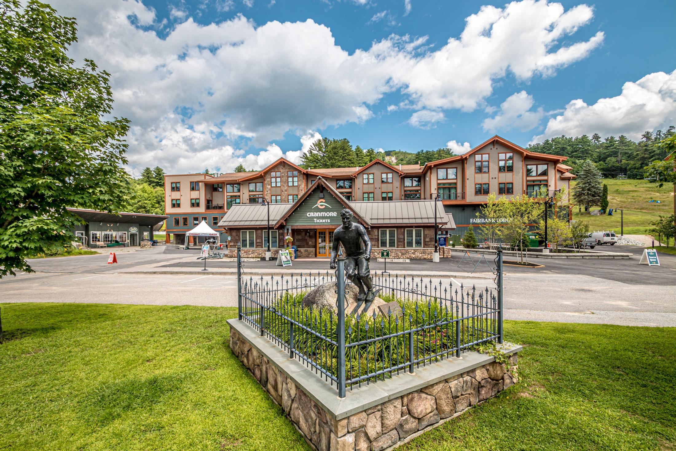 239 Skimobile Road 304