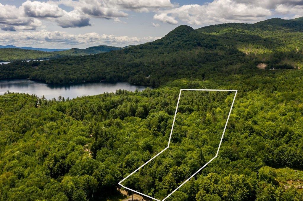 Photo of 184 Valley Road, Ossipee, NH 03814 (MLS # 5089499)