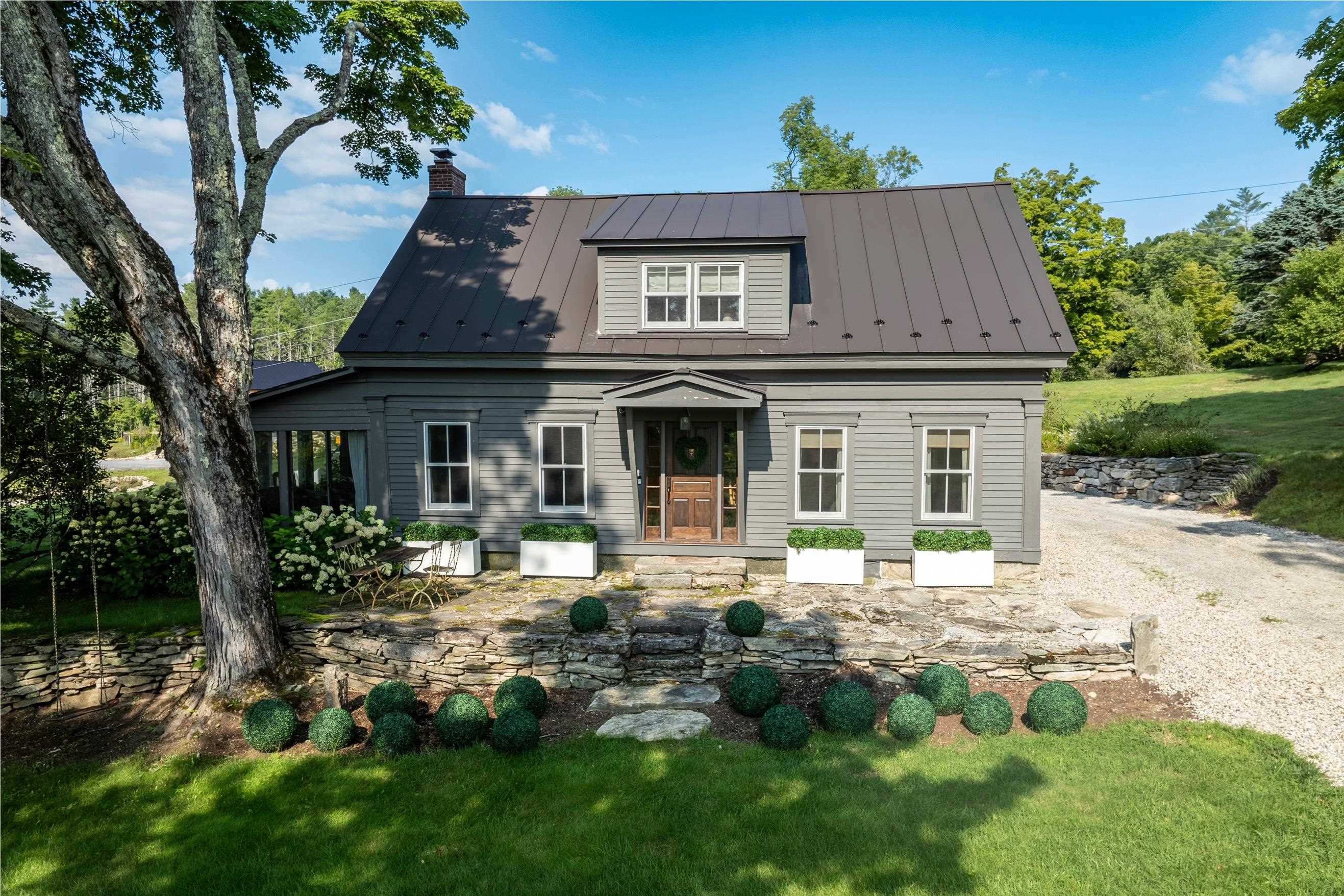 Londonderry, Vermont 05155, United States, 5 Bedrooms Bedrooms, ,4 BathroomsBathrooms,Residential,Active,215372 Londonderry, Vermont 05155, United States, 5 Bedrooms Bedrooms, ,4 BathroomsBathrooms,Residential,Active,215372