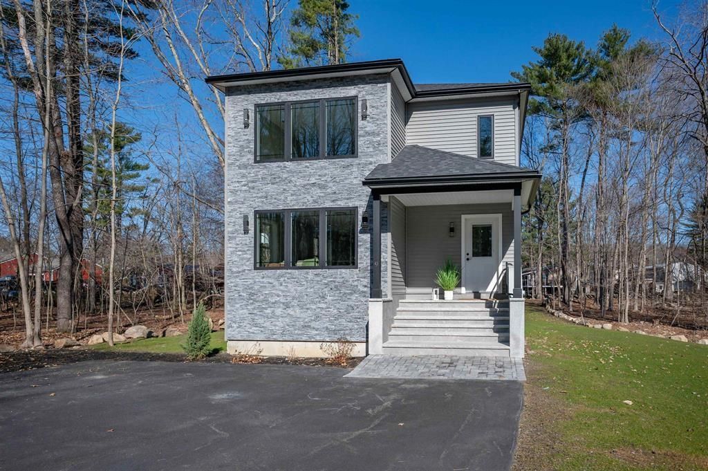 Photo of 9 Trues Parkway, Sandown, NH 03873 (MLS # 5083353)