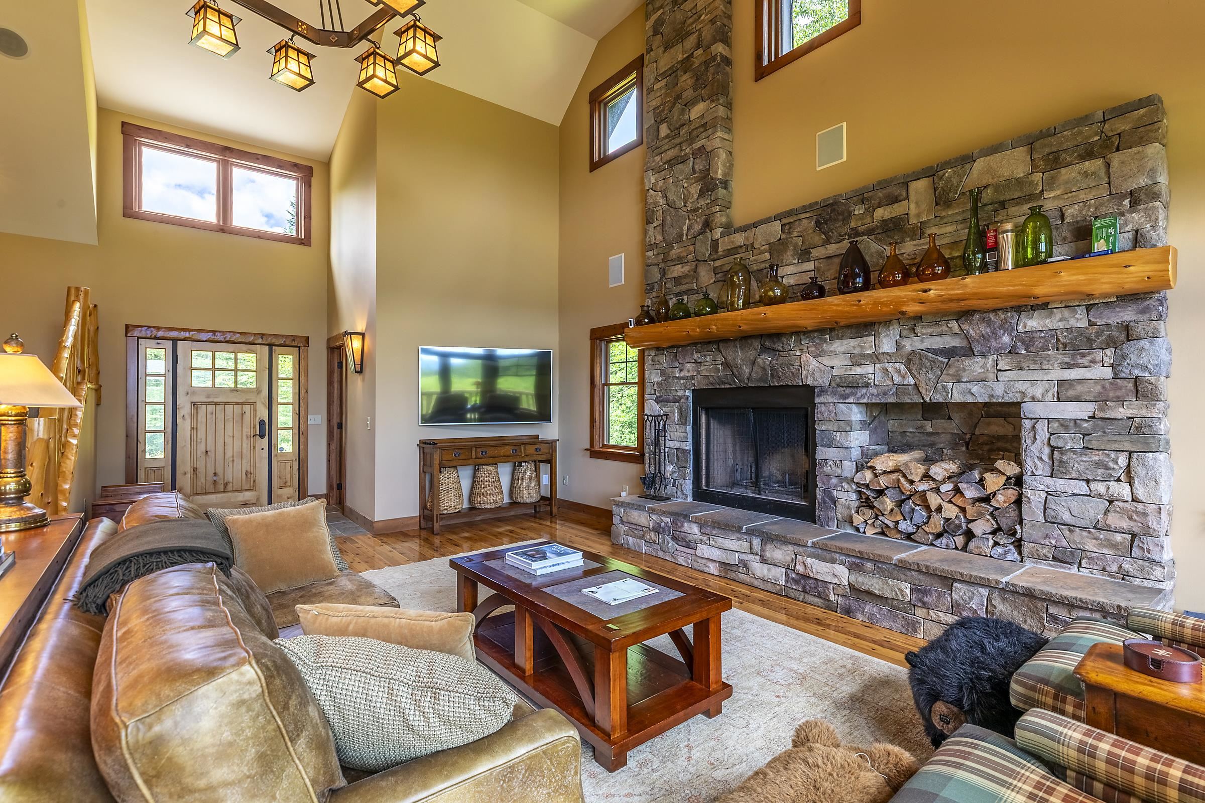 620 Old Weston Mountain Road