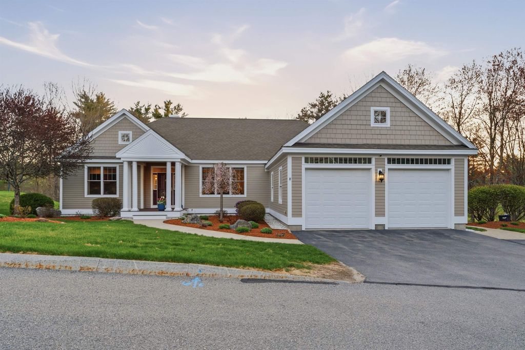 Photo of 8 Marshalls Way, Hollis, NH 03049 (MLS # 5085877)