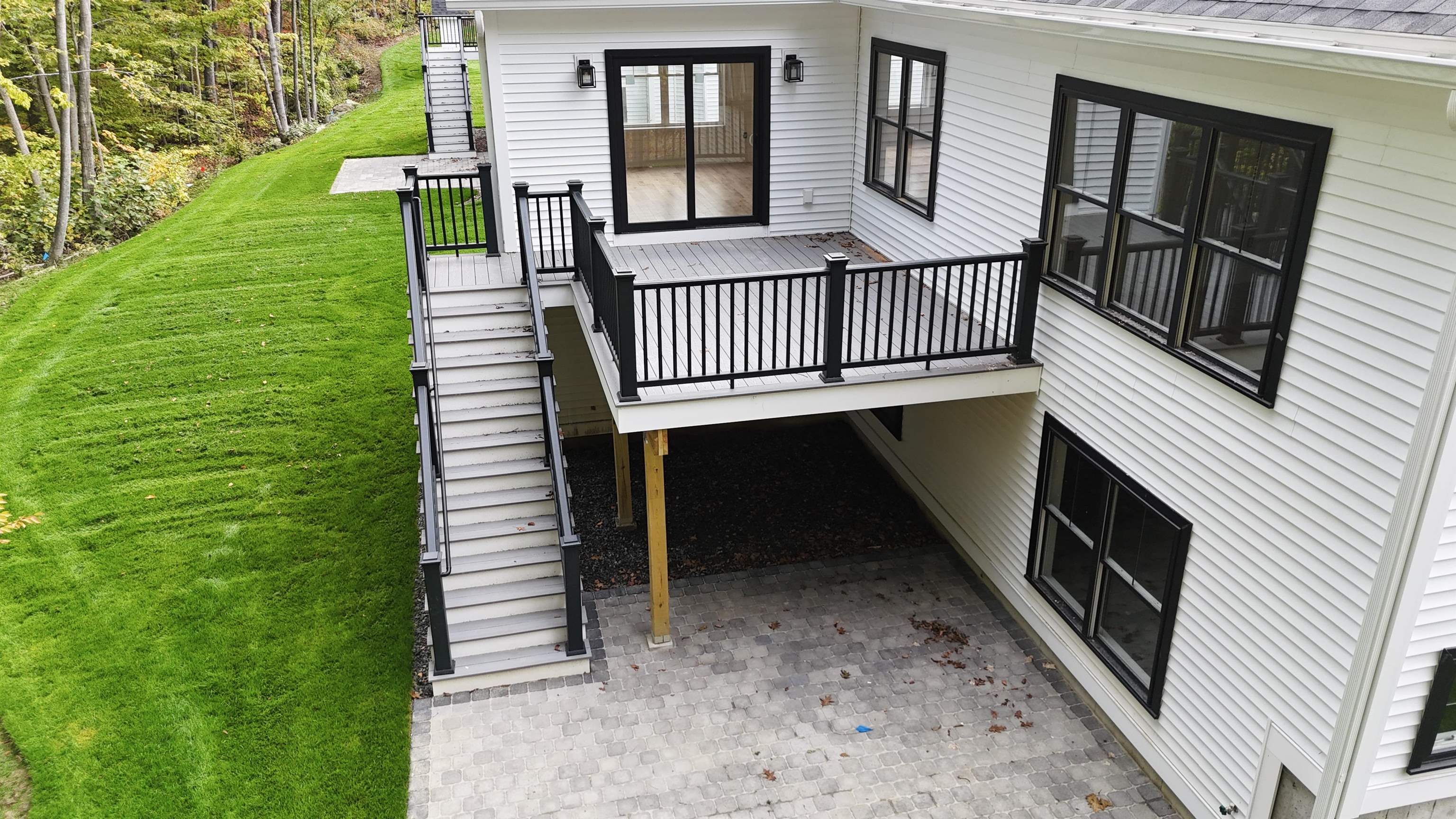 16 Little River Road