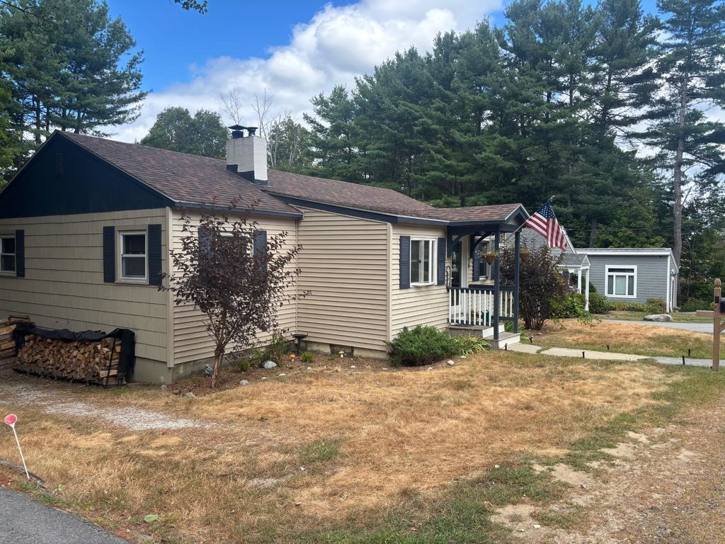 Photo of 6 Neal Shore Road, Meredith, NH 03253 (MLS # 5059881)